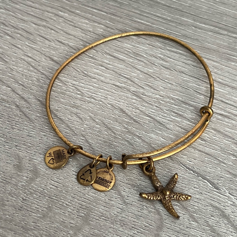 Alex And Ani Starfish Gold Bangle Bracelet